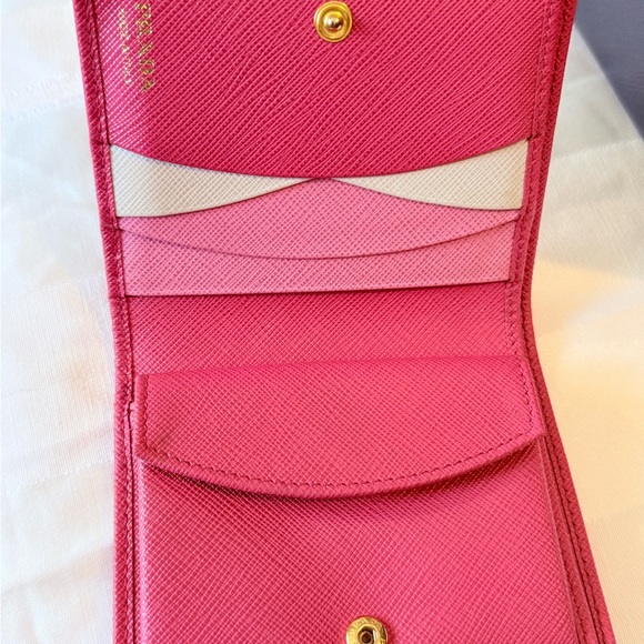 Prada Saffiano Pink Wallet - Picture 8 of 10